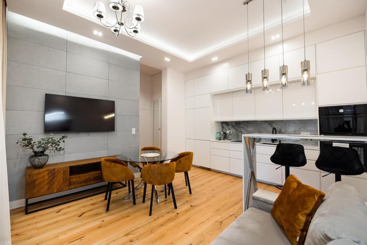 Zlota Sophisticated Apartment Βαρσοβία Εξωτερικό φωτογραφία
